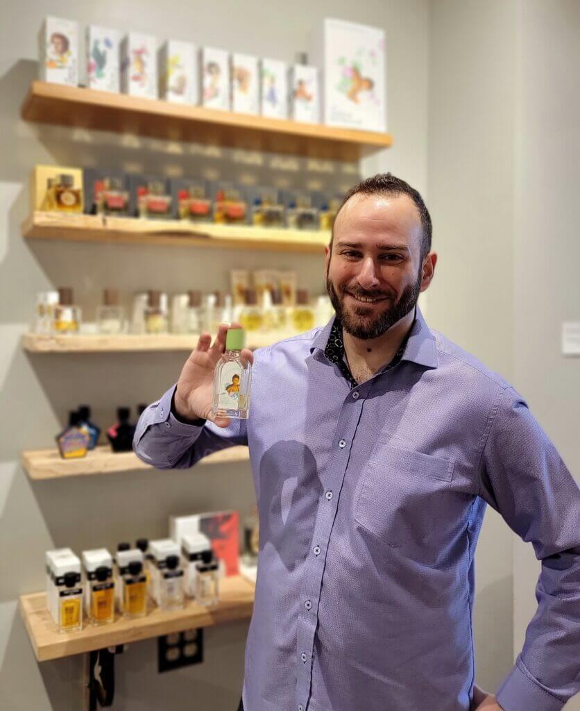 Nir Guy dans sont shop il as le parfum Mousse Arashiyama 50ml du Jardin Retrouvé