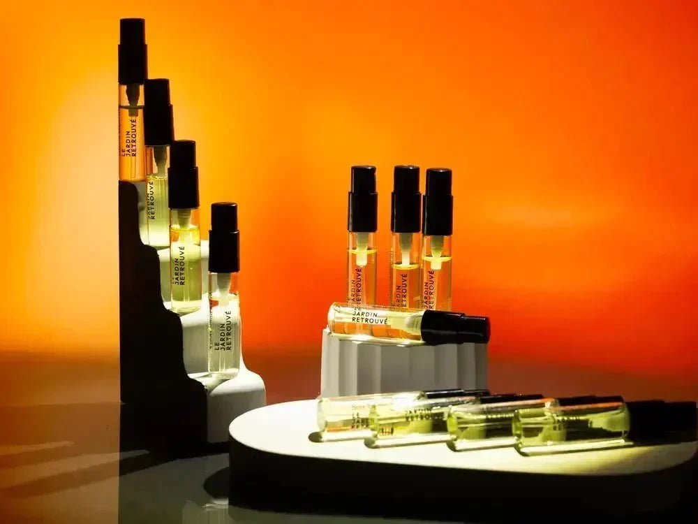 Nos Sets Découverte : une bibliothèque de parfums en mini-sprays - Le Jardin Retrouvé